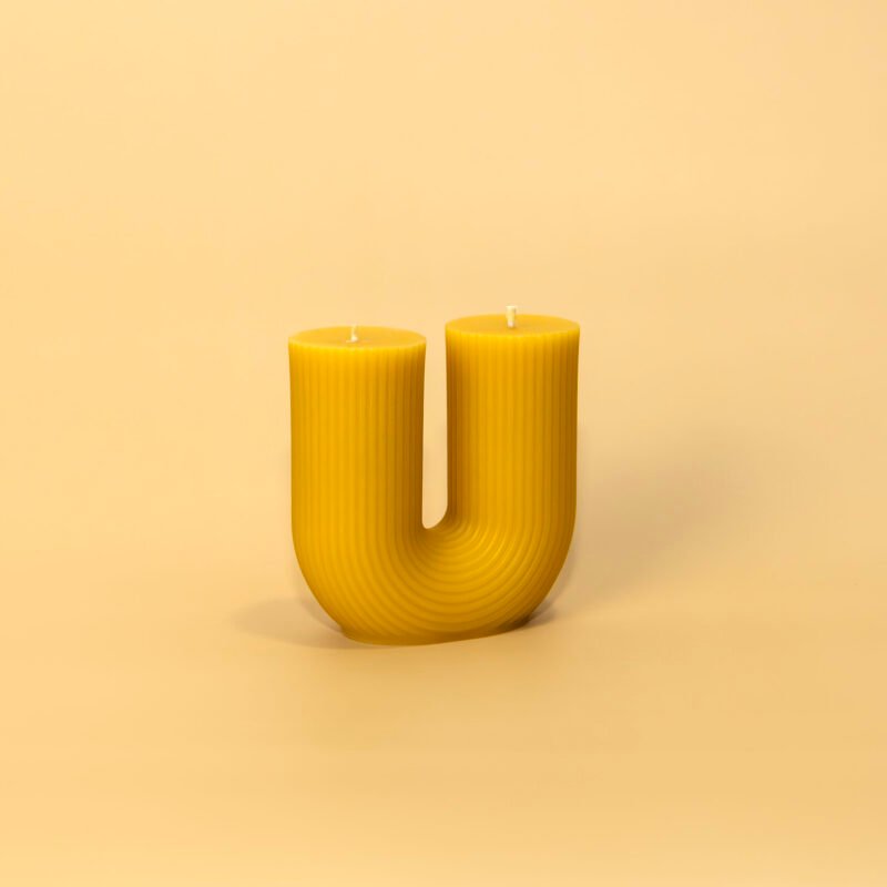 Vela de cera de abeja en forma de U con dos mechas