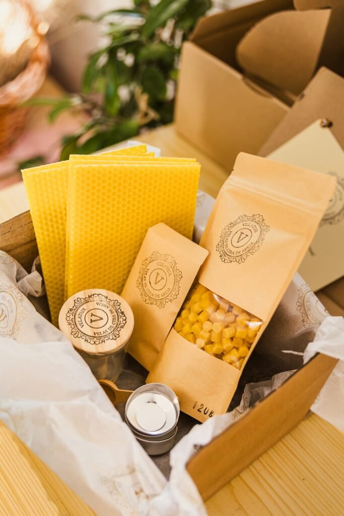 Kit para hacer velas de cera de abeja con l&aacute;minas, pellets y tarritos
